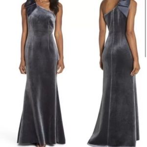 Eliza J Asymmetrical Velvet Gown Steel Grey size 10